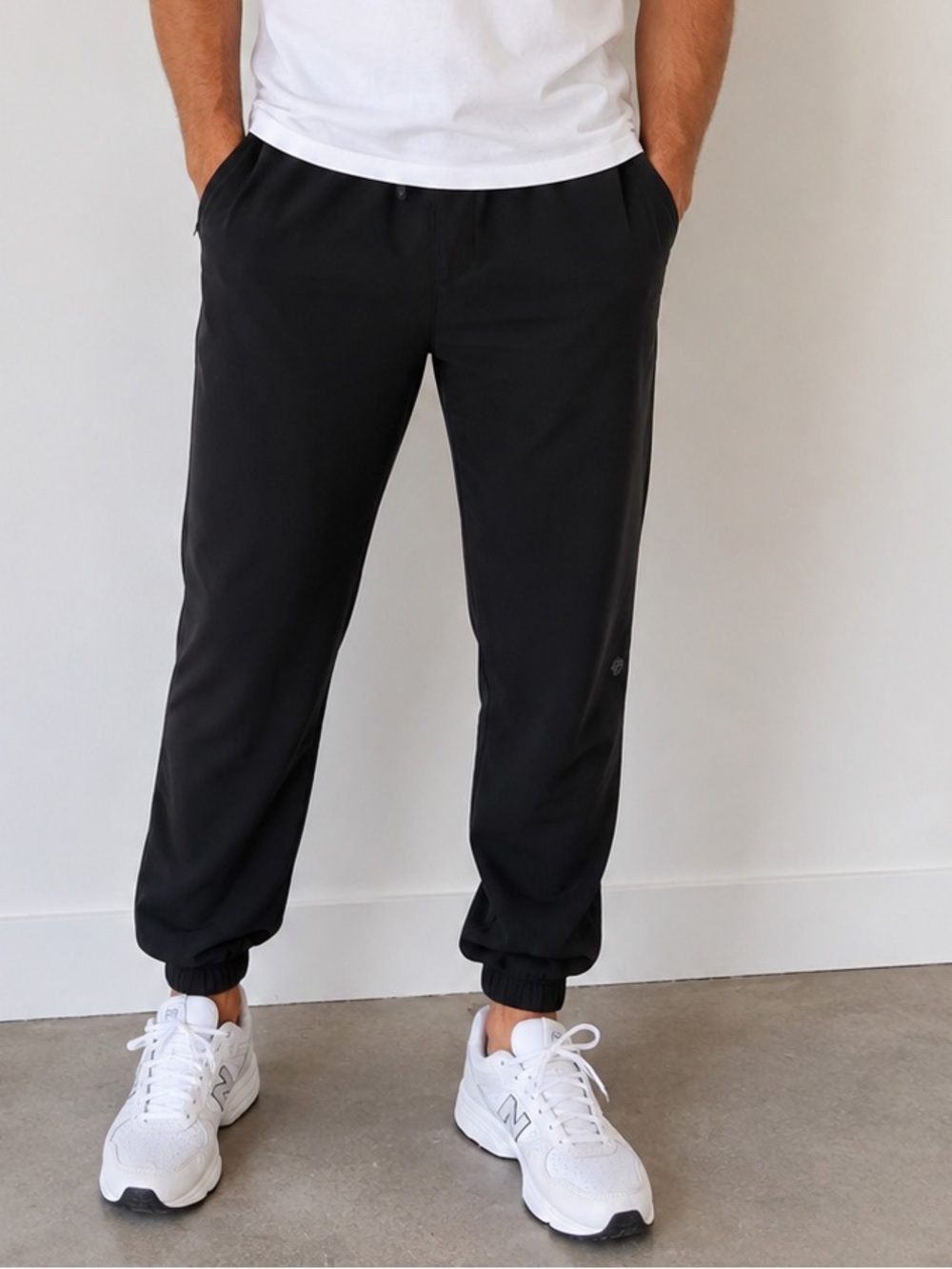 Mondetta Outdoor Project Men’s Black Performance Jogger Pants Size Large Stretch